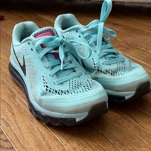Nike AirMax Women’s size 7